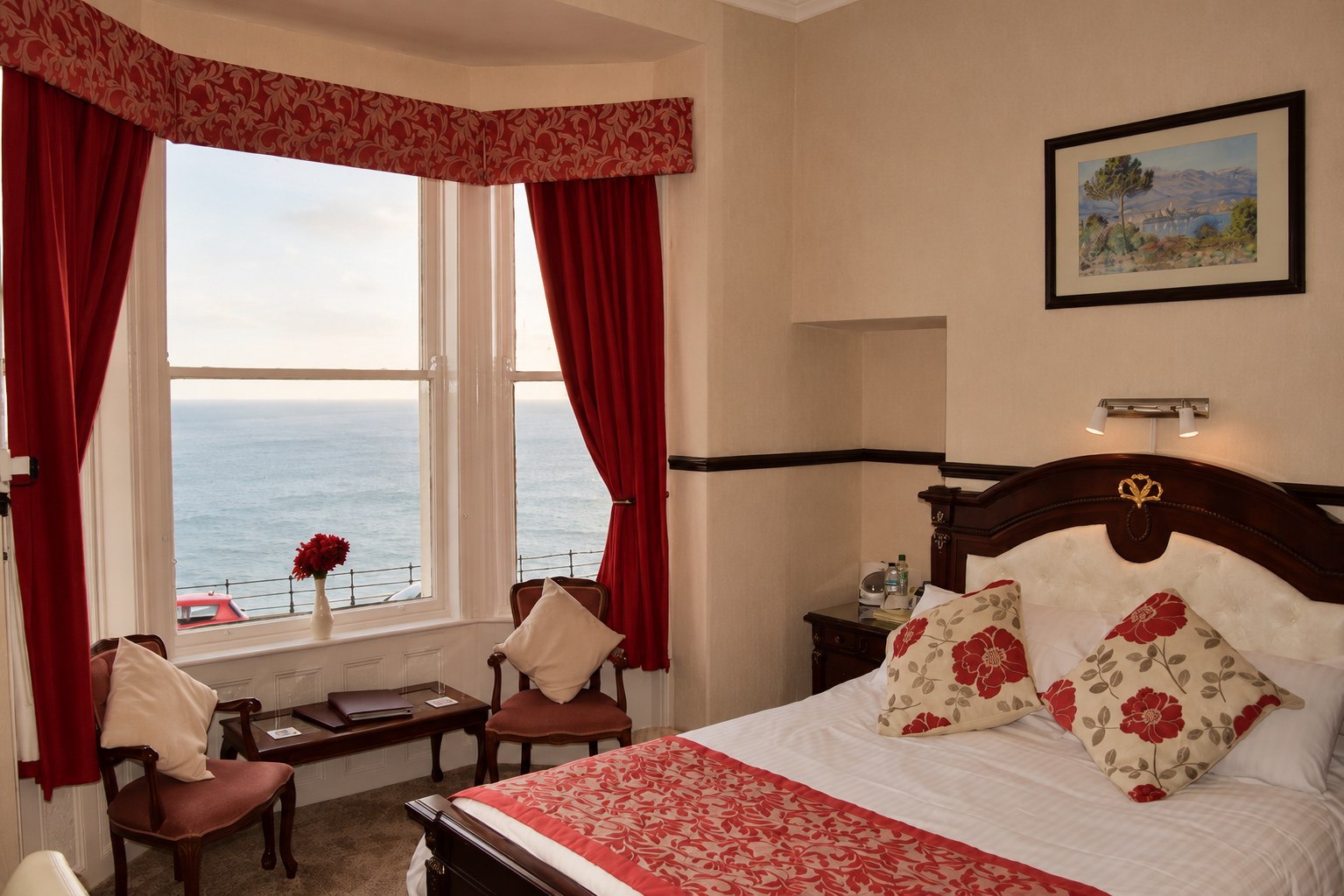 A sea-view double room with a bay window overlooking the North Sea